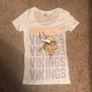 PINK Minnesota Vikings T-Shirt